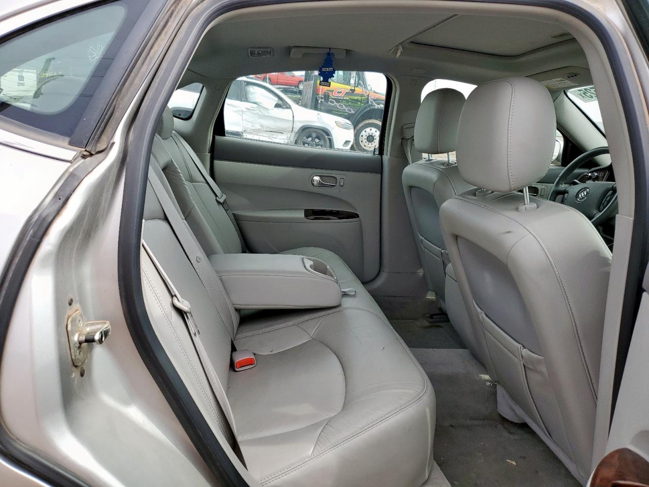 2008 Buick Lacrosse Cxl VIN: 2G4WD582281170874 Lot: 82313525