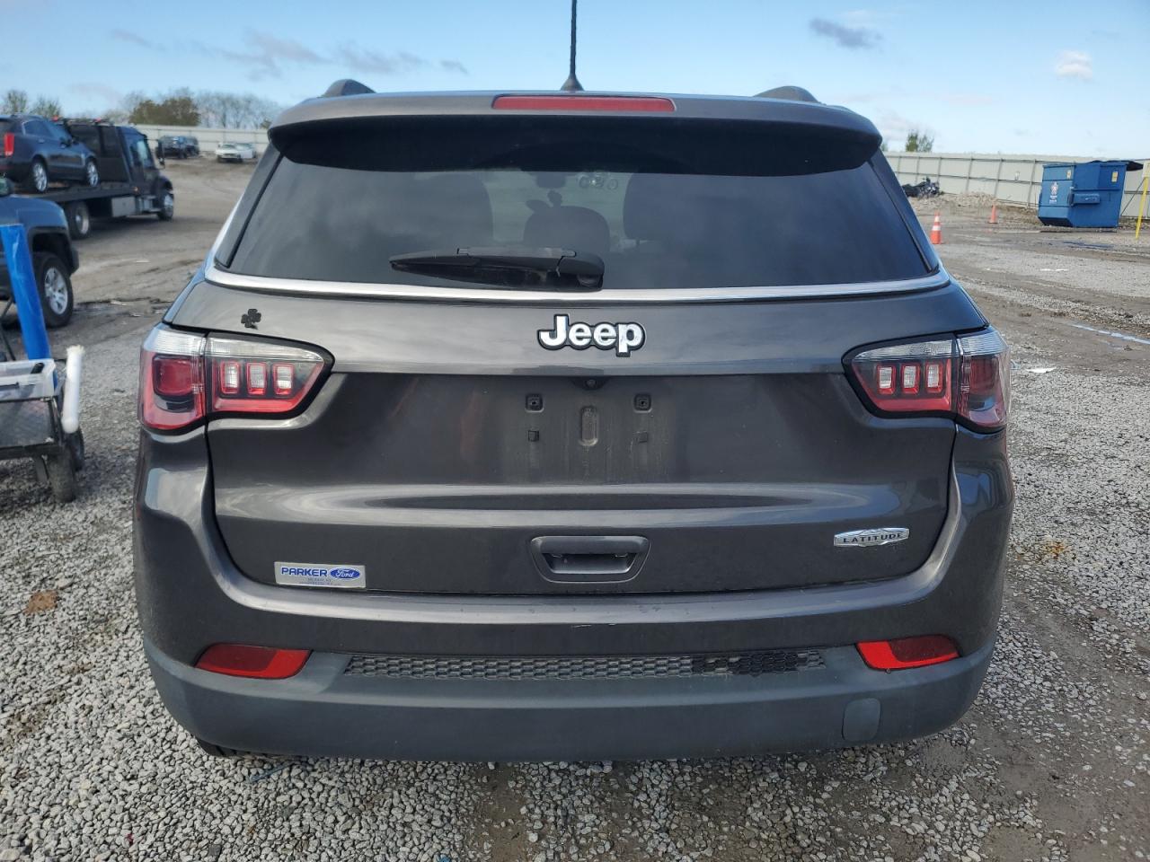 2018 Jeep Compass Latitude VIN: 3C4NJCBB6JT368917 Lot: 90695065