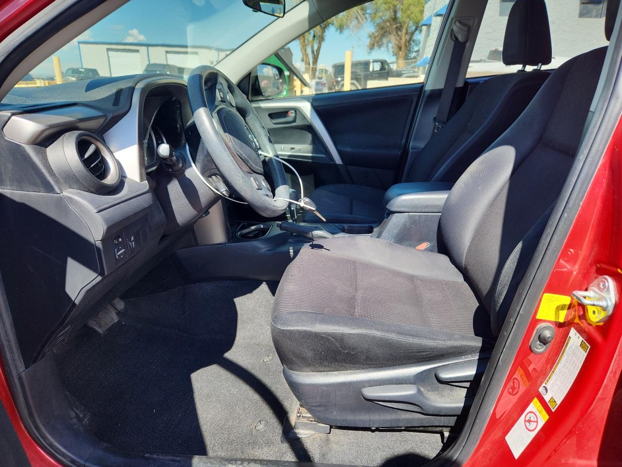 2016 Toyota Rav4 Le VIN: JTMZFREV3GJ060812 Lot: 85334545