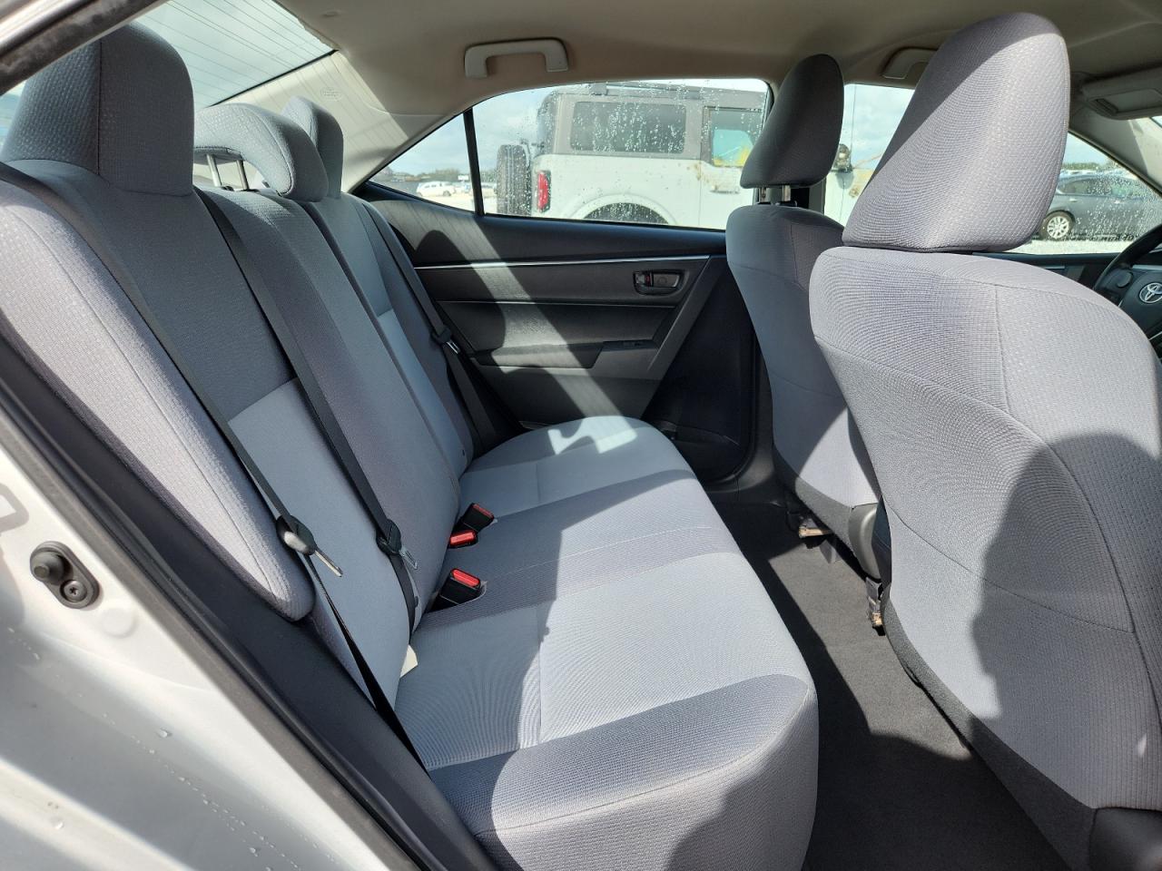2015 Toyota Corolla L VIN: 2T1BURHEXFC357895 Lot: 85281395
