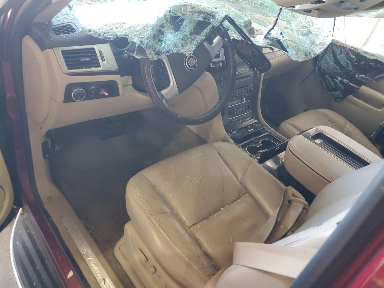 2010 Cadillac Escalade VIN: 1GYUKAEF1AR107757 Lot: 82256305