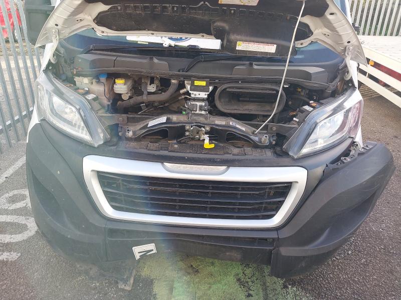 2022 PEUGEOT BOXER 2.2 BLUEHDI H2 PROFESSIONAL VAN 140PS