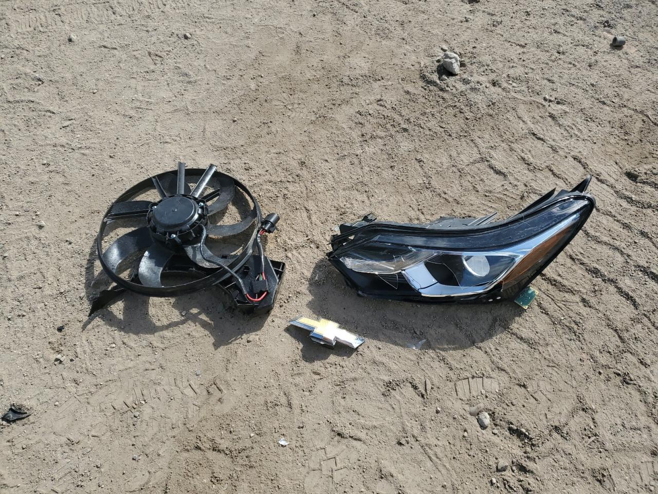 2019 Chevrolet Equinox Lt VIN: 2GNAXKEV0K6255541 Lot: 82268755