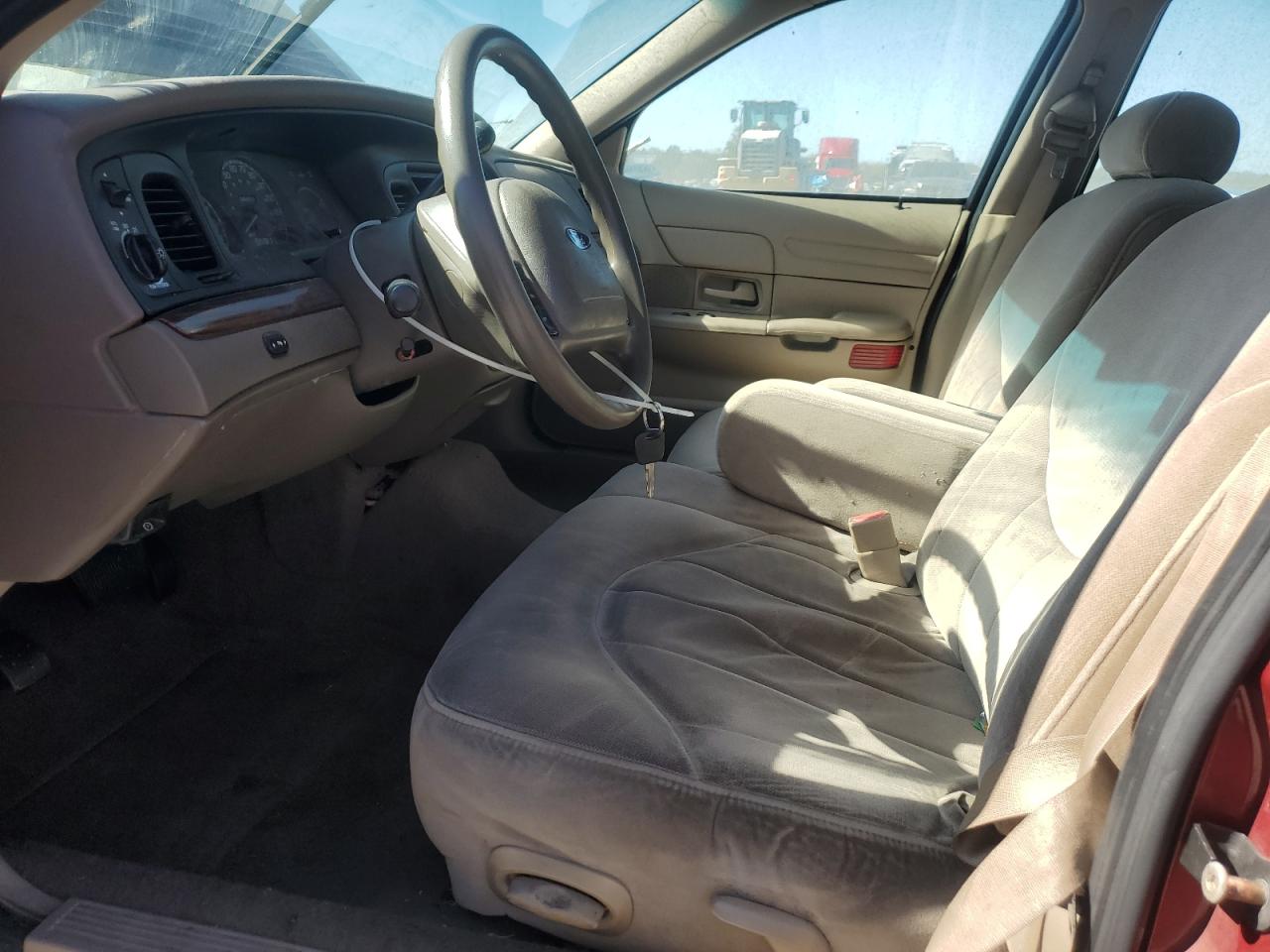 2002 Ford Crown Victoria VIN: 2FAFP73W32X119346 Lot: 87088265