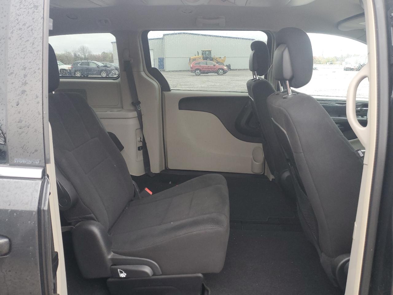 2011 Chrysler Town & Country Touring VIN: 2A4RR5DG7BR771415 Lot: 90648355