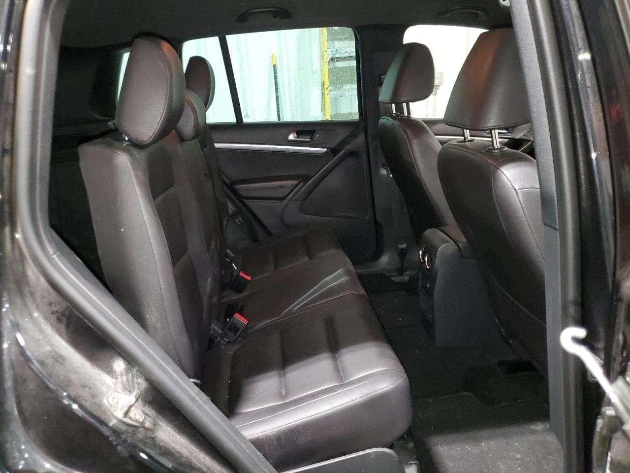 2016 Volkswagen Tiguan S VIN: WVGBV7AX9GW612957 Lot: 85570055