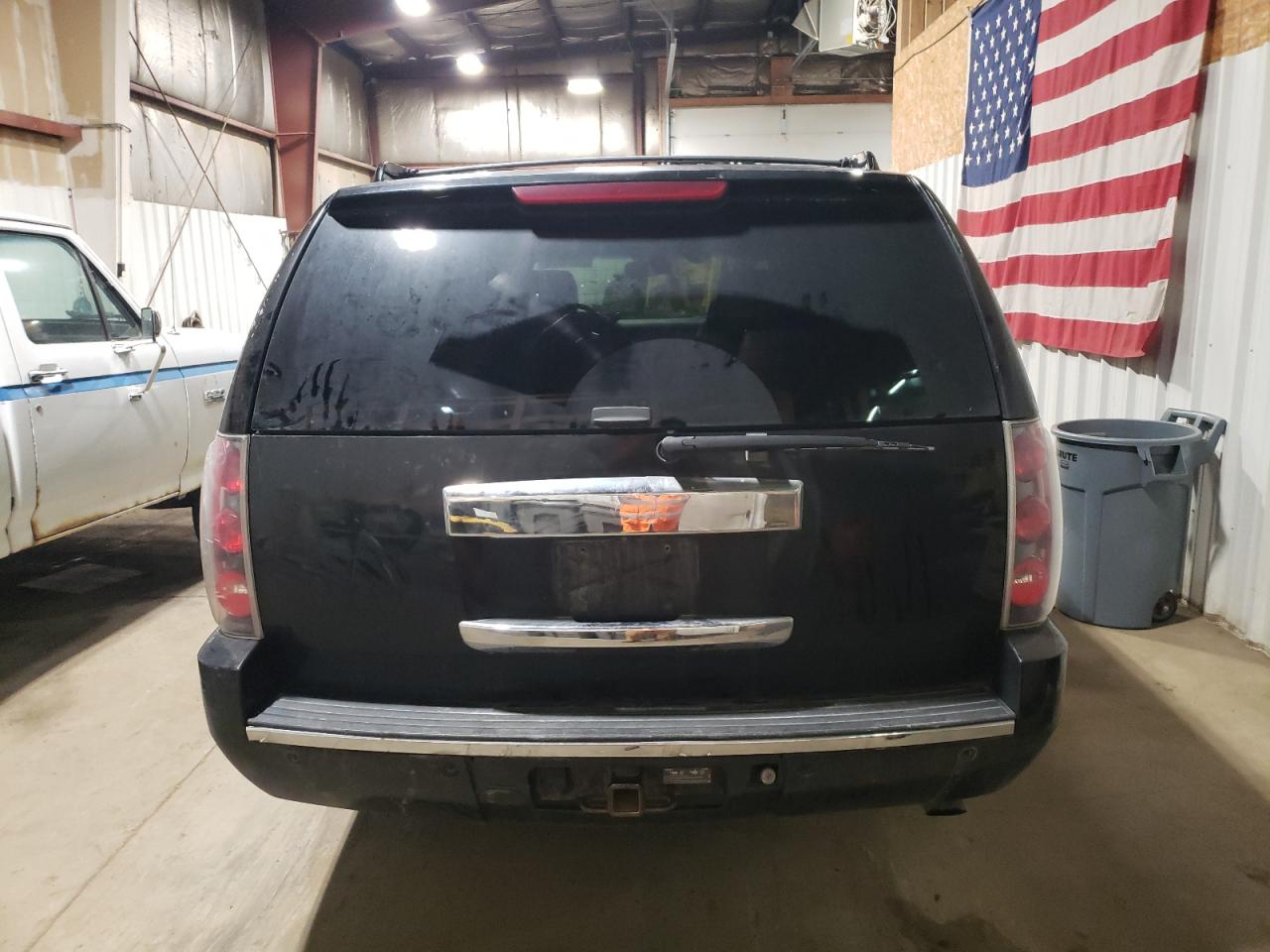 2008 GMC Yukon Xl Denali VIN: 1GKFK66898J230134 Lot: 85378235