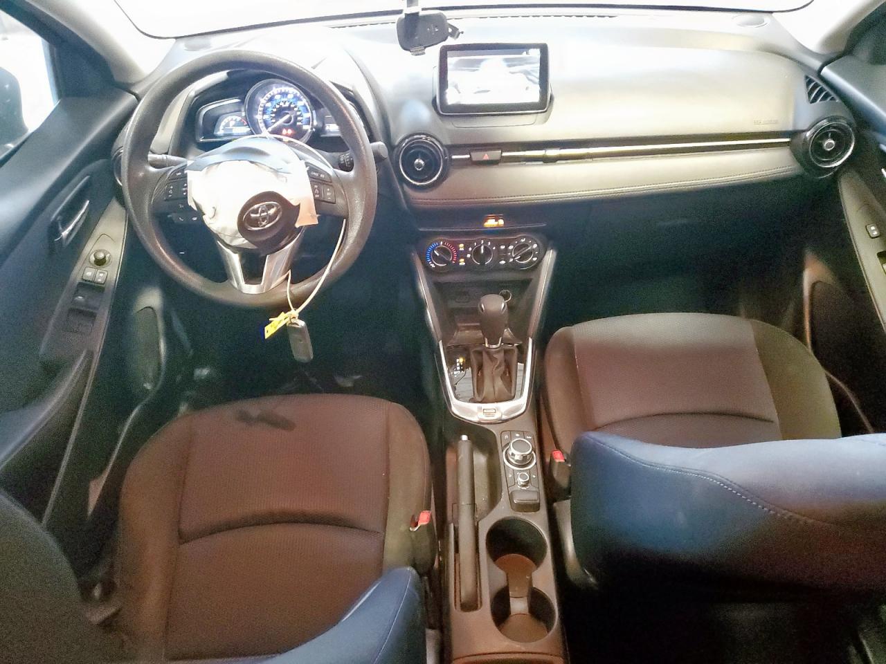 2017 Toyota Yaris Ia VIN: 3MYDLBYV4HY154654 Lot: 84725115