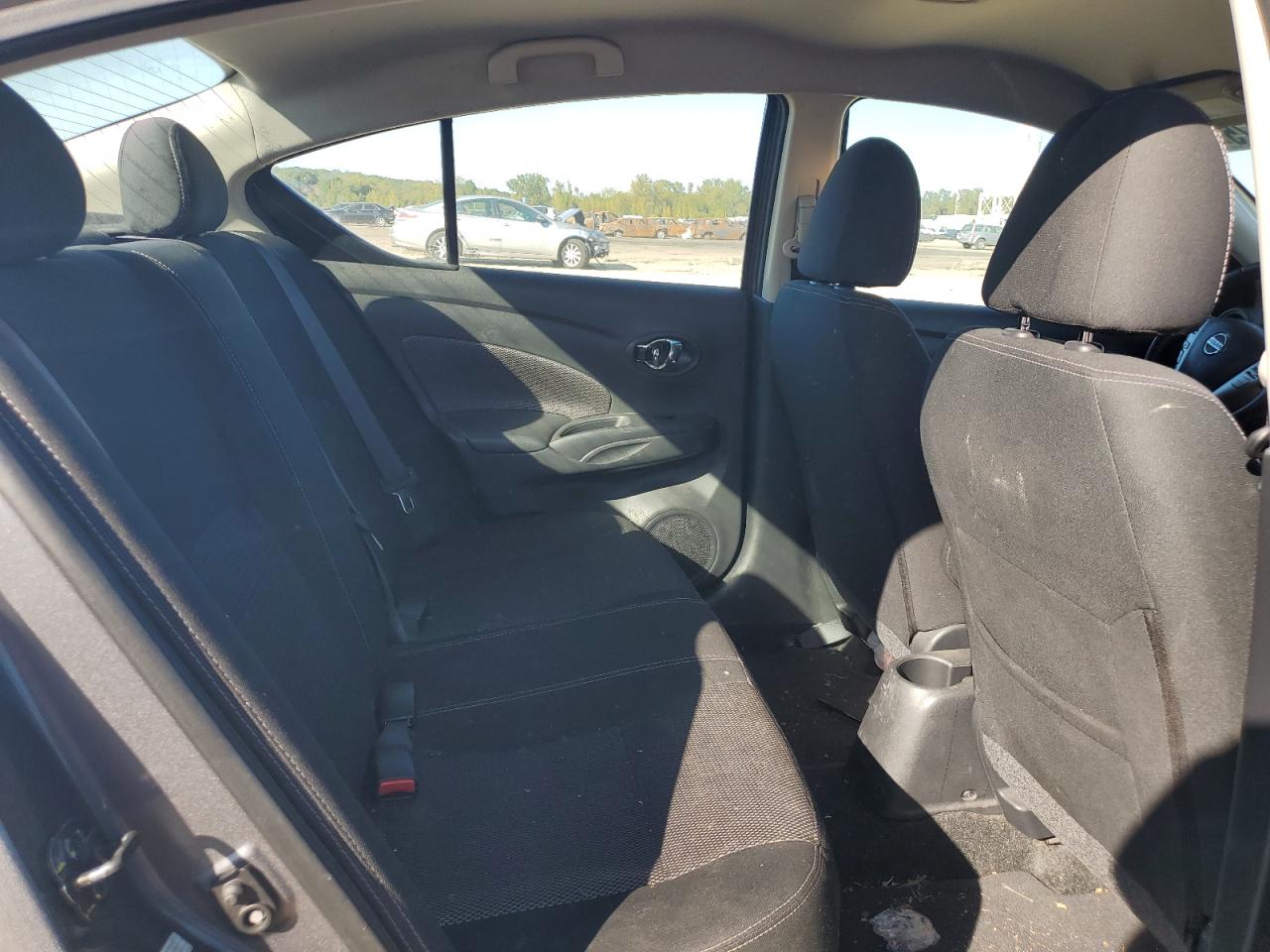 2018 Nissan Versa S VIN: 3N1CN7AP8JL884473 Lot: 85350875