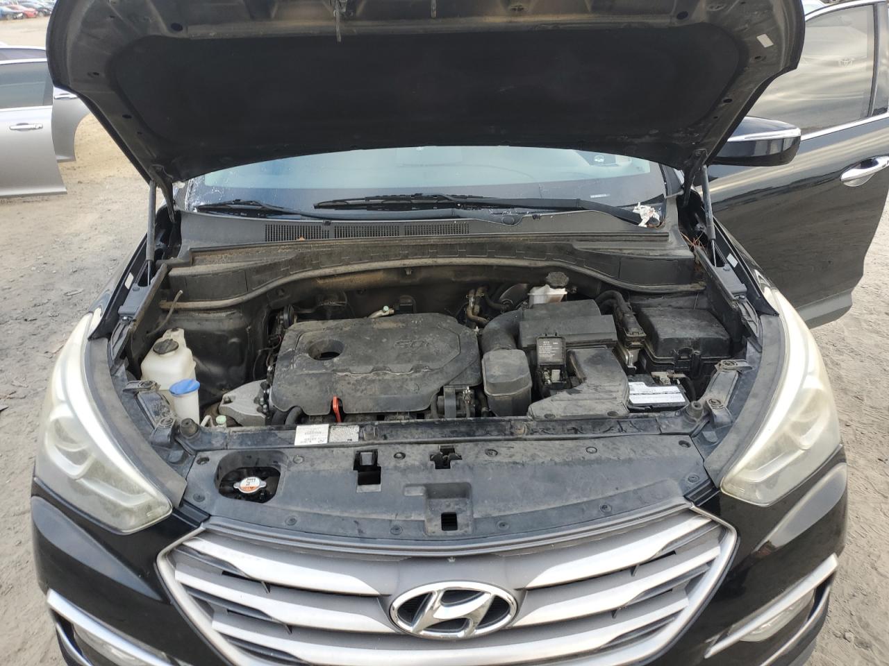 2018 Hyundai Santa Fe Sport VIN: 5XYZUDLB0JG512031 Lot: 84948615