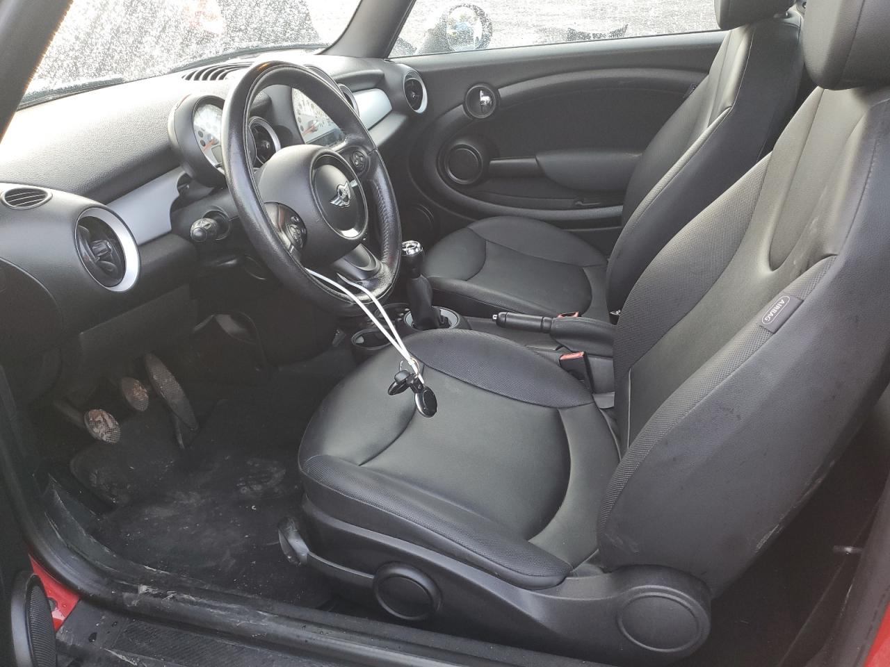 2013 Mini Cooper VIN: WMWZN3C55DT266195 Lot: 89639905