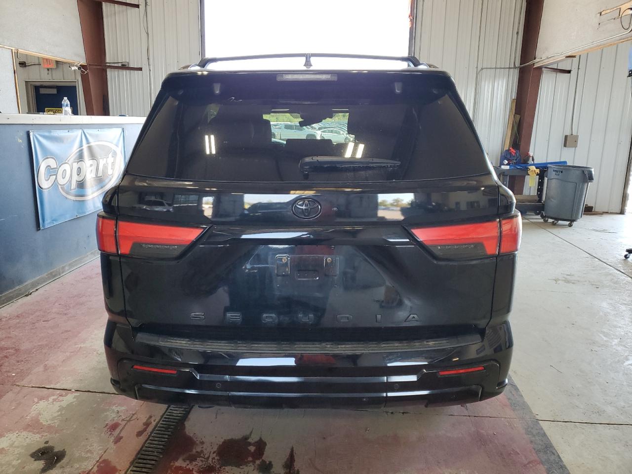 2024 Toyota Sequoia Sr5 VIN: 7SVAAABA9RX042500 Lot: 82006005