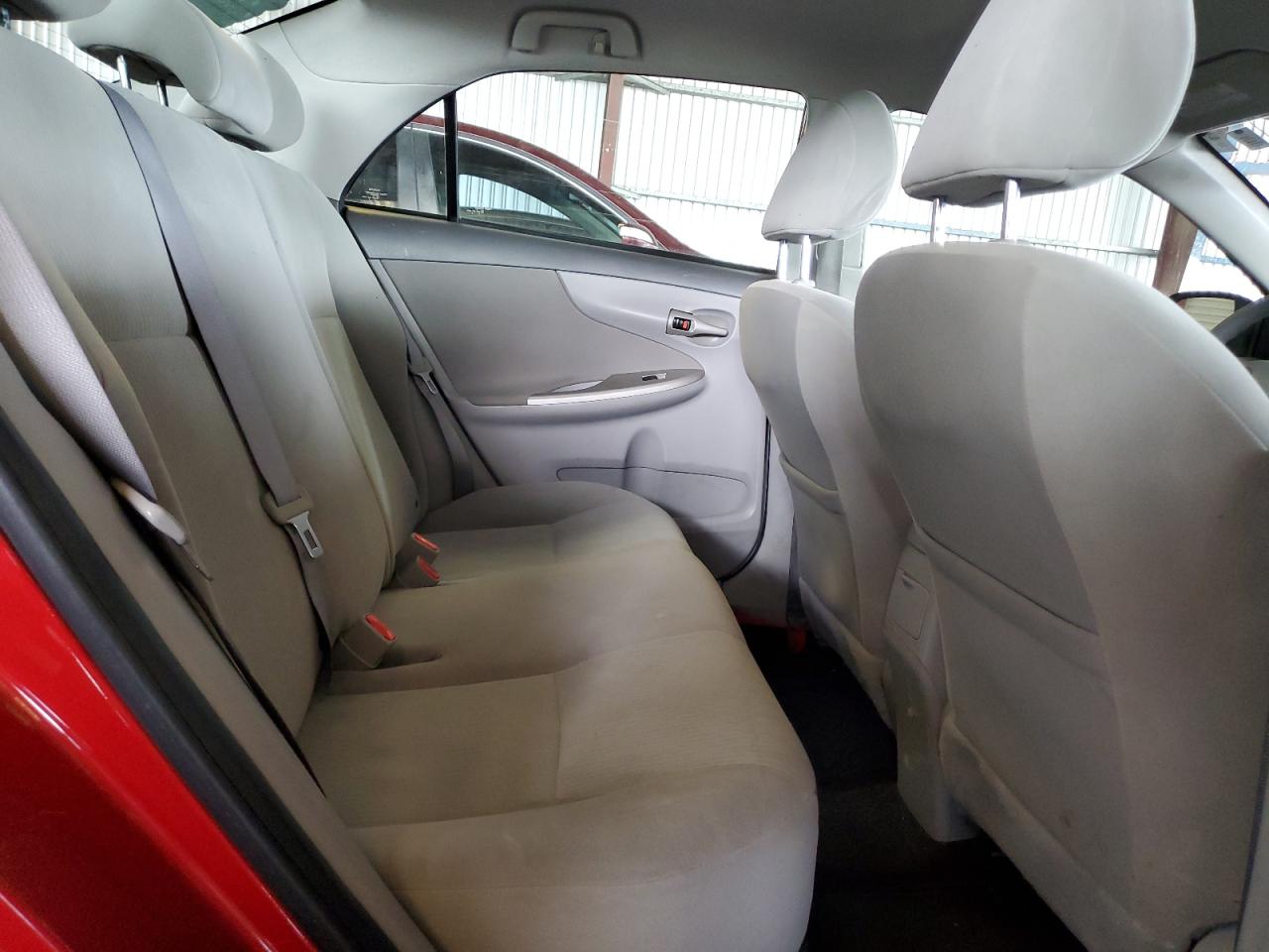 2010 Toyota Corolla Base VIN: 1NXBU4EE3AZ285372 Lot: 82019635