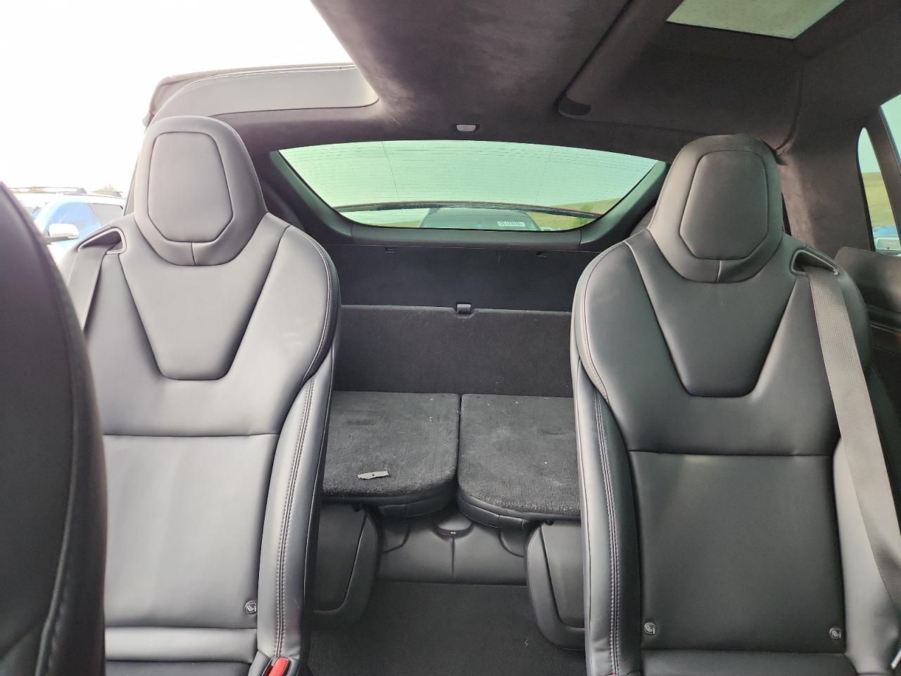 2020 Tesla Model X VIN: 5YJXCBE21LF306531 Lot: 85944765