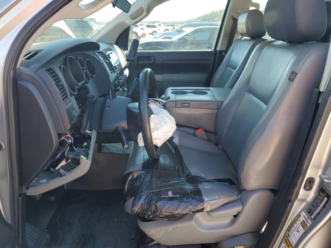 2010 Toyota Tundra Double Cab Sr5 VIN: 5TFRM5F17AX019811 Lot: 81928335