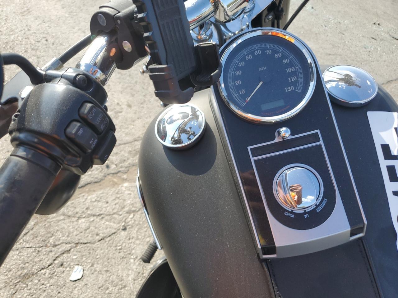 2011 Harley-Davidson Flstfb VIN: 1HD1JN513BB035881 Lot: 85162155