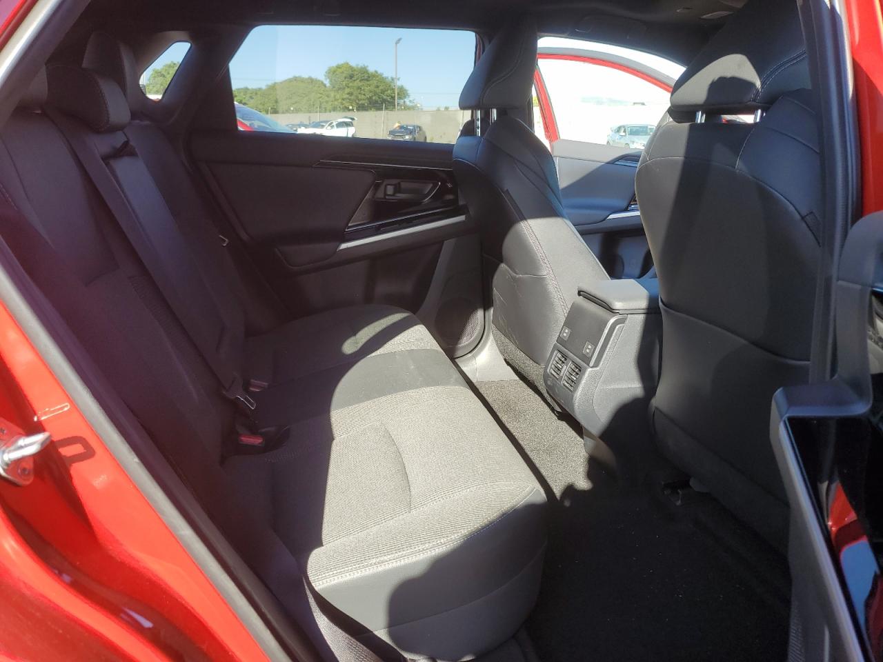 2025 Toyota Bz4X Xle VIN: JTMABACA6SA092771 Lot: 82560745