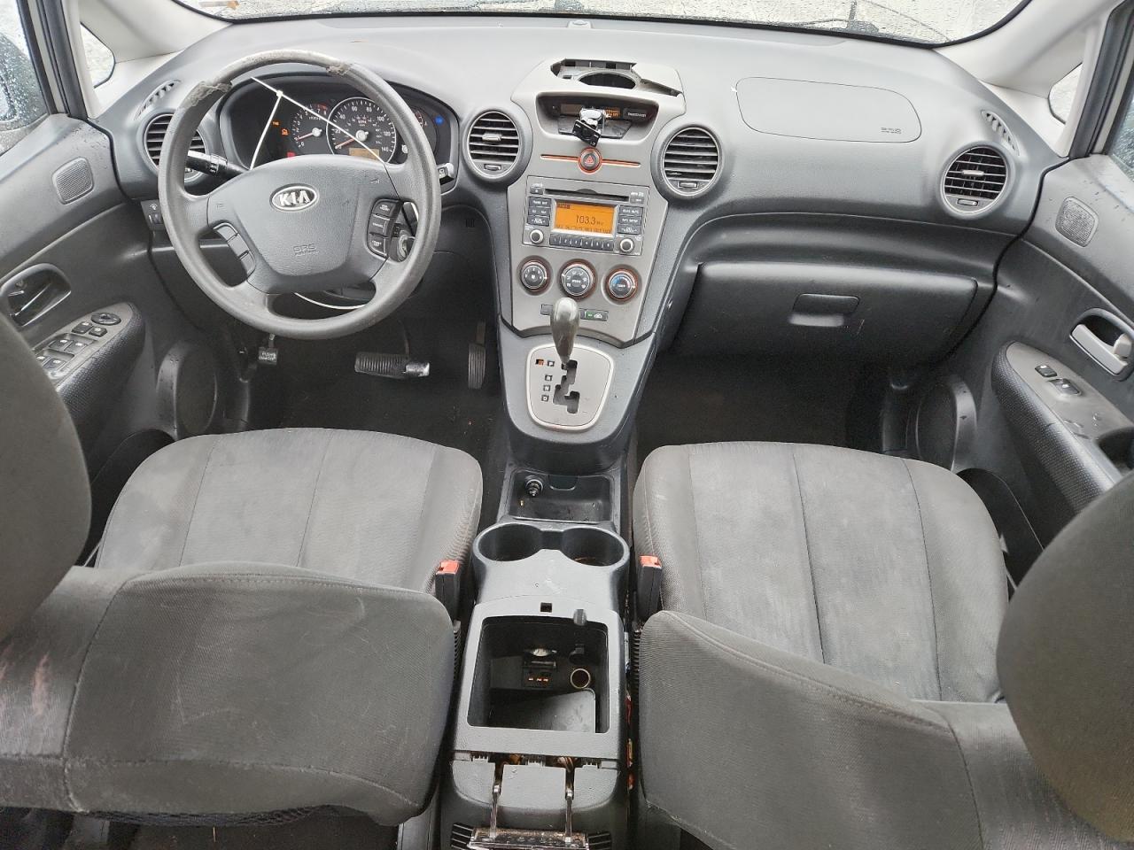 2009 Kia Rondo Base VIN: KNAFG528197240746 Lot: 82657525