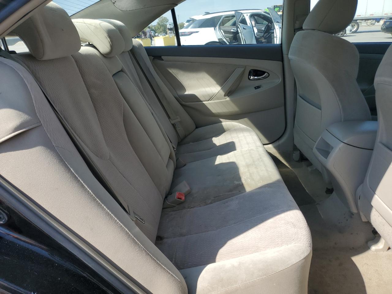 2011 Toyota Camry Base VIN: 4T1BF3EK3BU724498 Lot: 85299955