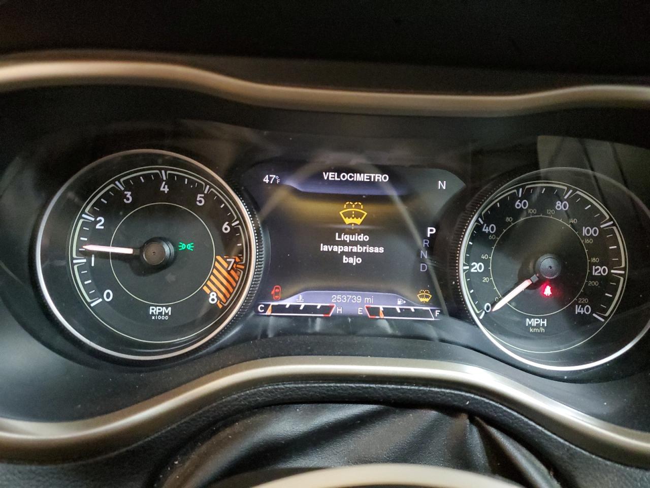 2014 Jeep Cherokee Limited VIN: 1C4PJMDS9EW197284 Lot: 82315445