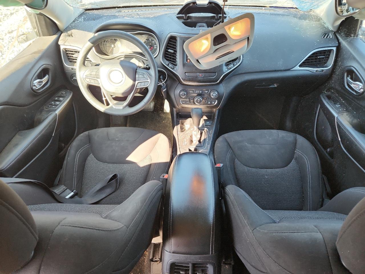 2020 Jeep Cherokee Latitude VIN: 1C4PJLCB5LD571653 Lot: 87447775