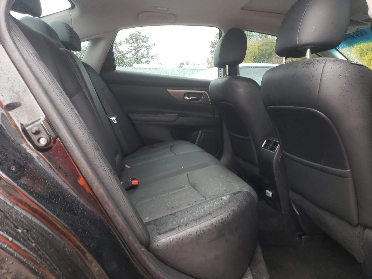 2015 Nissan Altima 2.5 VIN: 1N4AL3AP8FN398620 Lot: 82302495