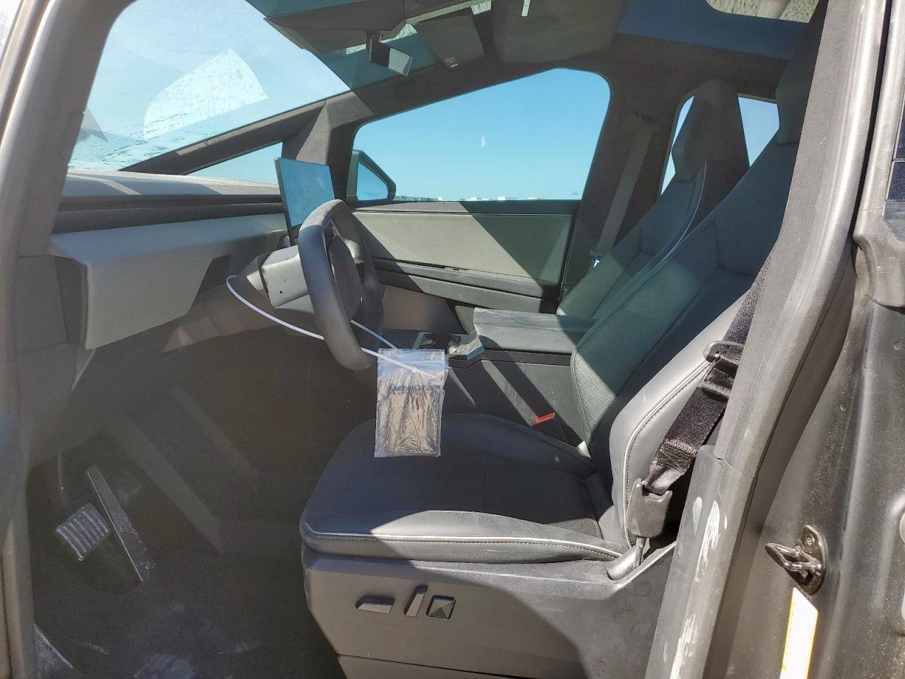 2024 Tesla Cybertruck VIN: 7G2CEHED1RA056269 Lot: 86089765