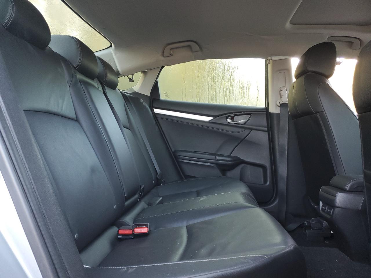 2018 Honda Civic Touring VIN: 2HGFC1F99JH102747 Lot: 84749575