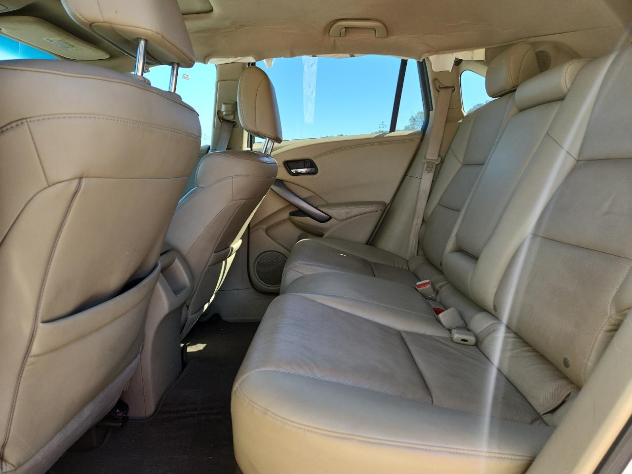 Фото: 5J8TB4H54EL001383