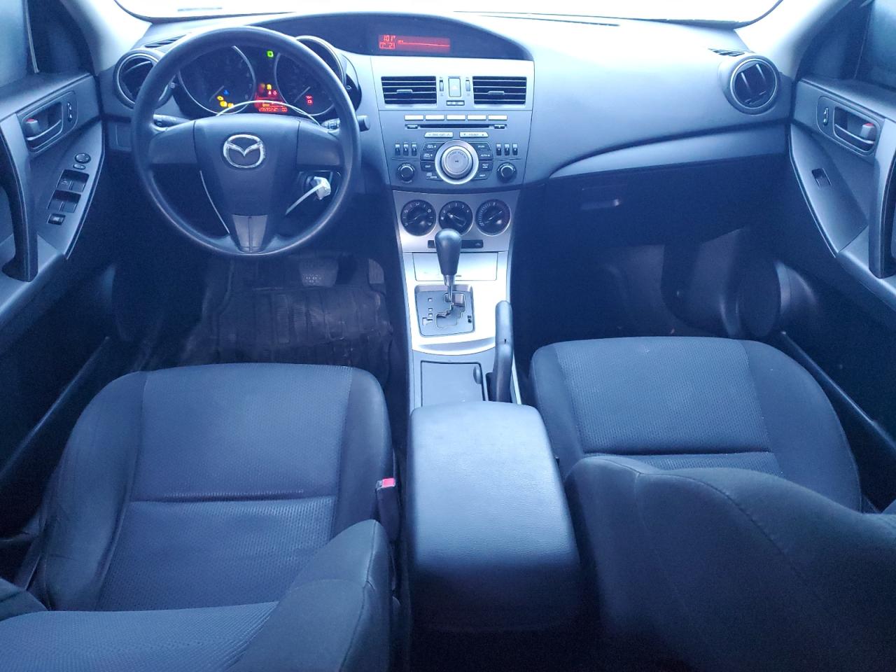 2011 Mazda 3 I VIN: JM1BL1UF6B1438782 Lot: 86823325