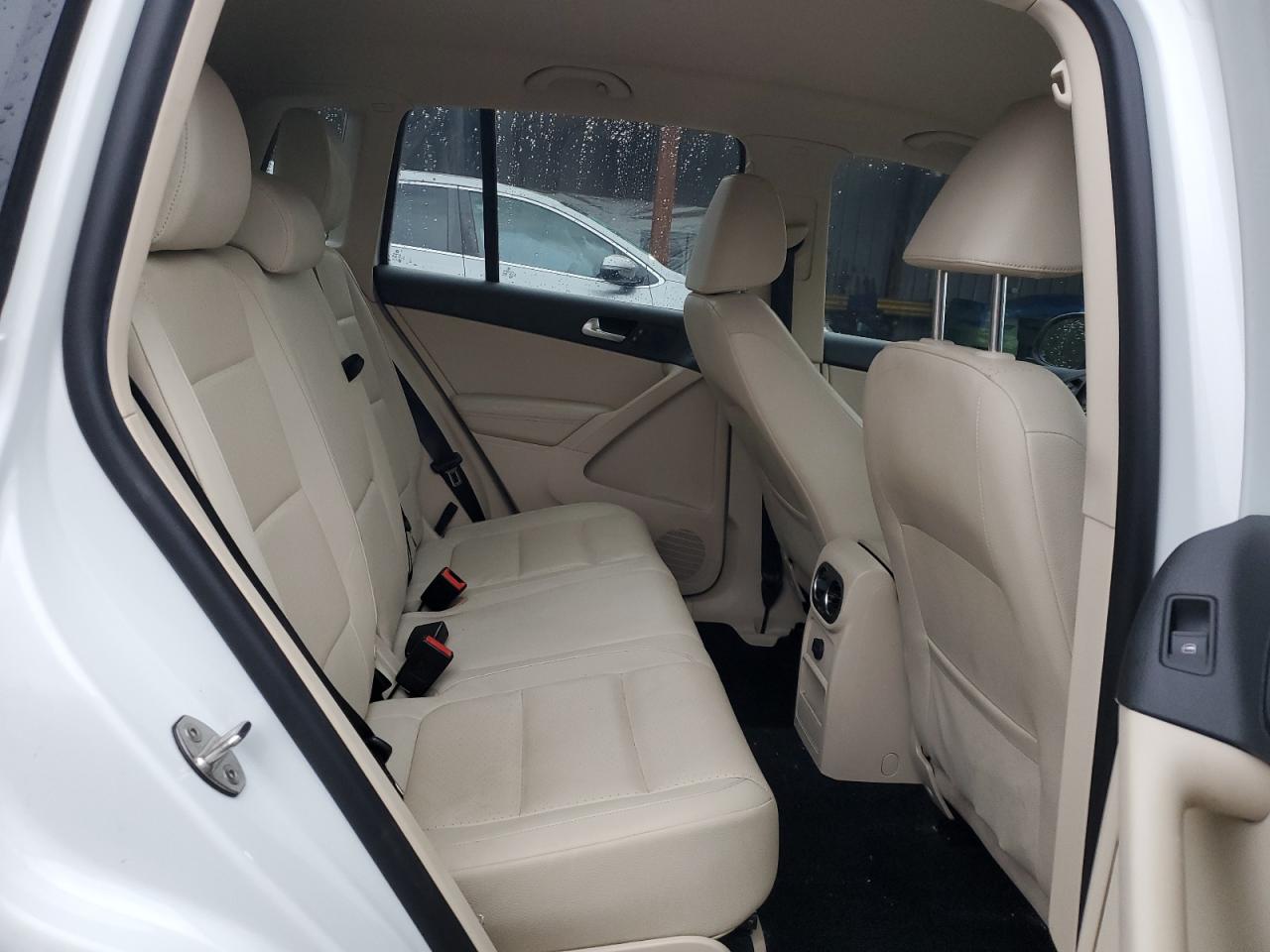 2017 Volkswagen Tiguan S VIN: WVGBV7AX4HK030452 Lot: 85372145