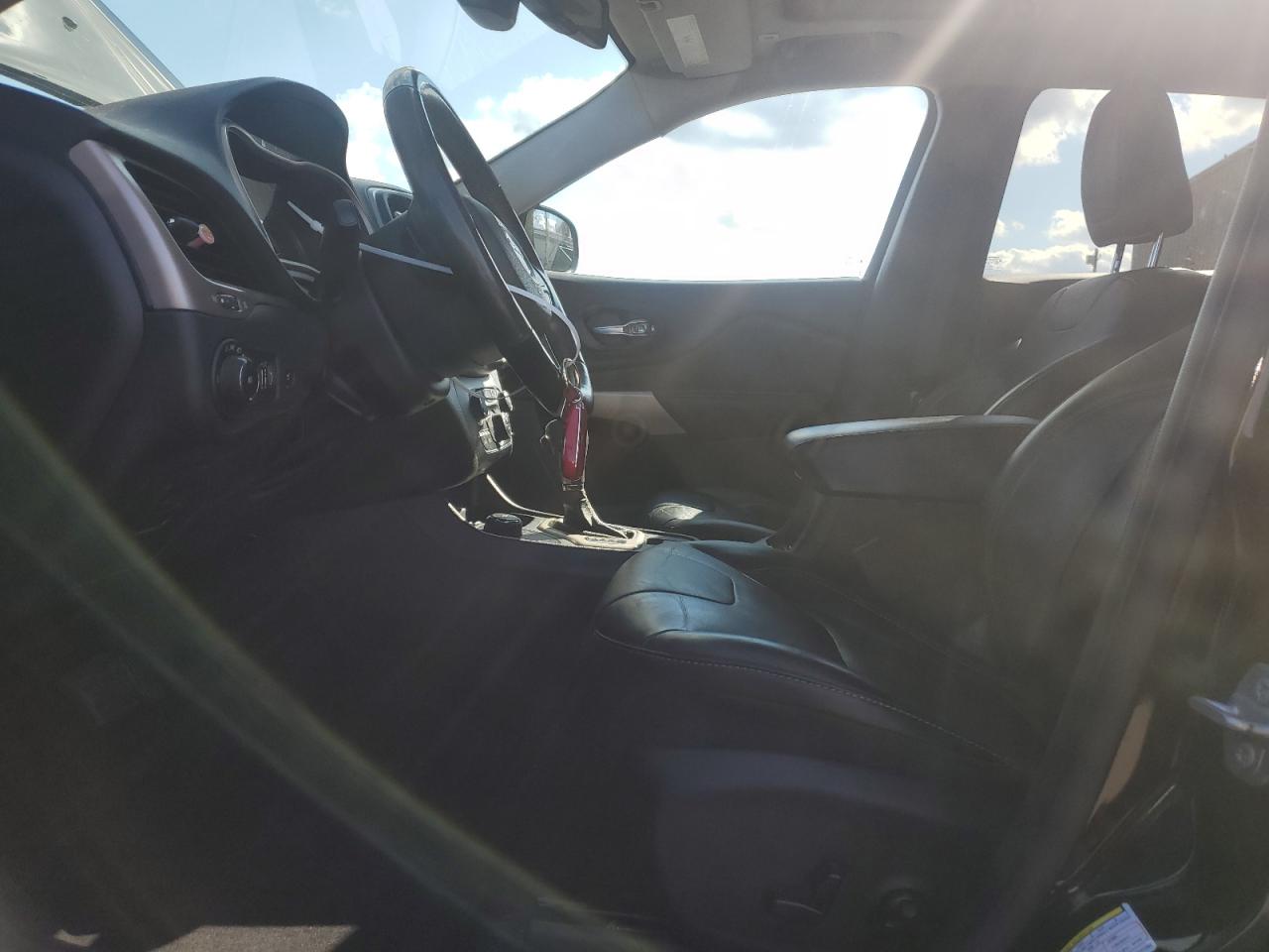 2018 Jeep Cherokee Limited VIN: 1C4PJMDX1JD617282 Lot: 89621285