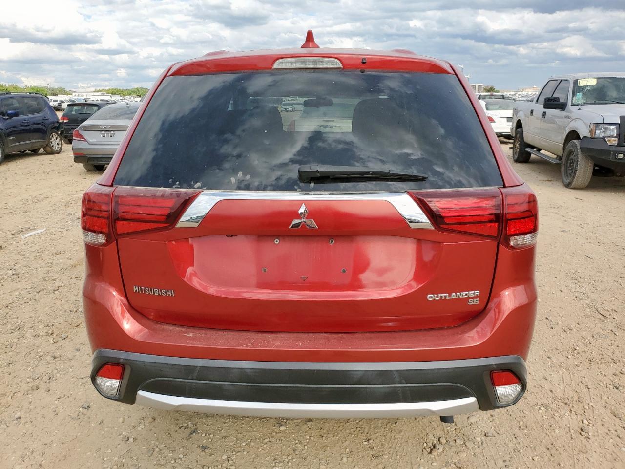 2018 Mitsubishi Outlander Se VIN: JA4AD3A36JZ016035 Lot: 85586505