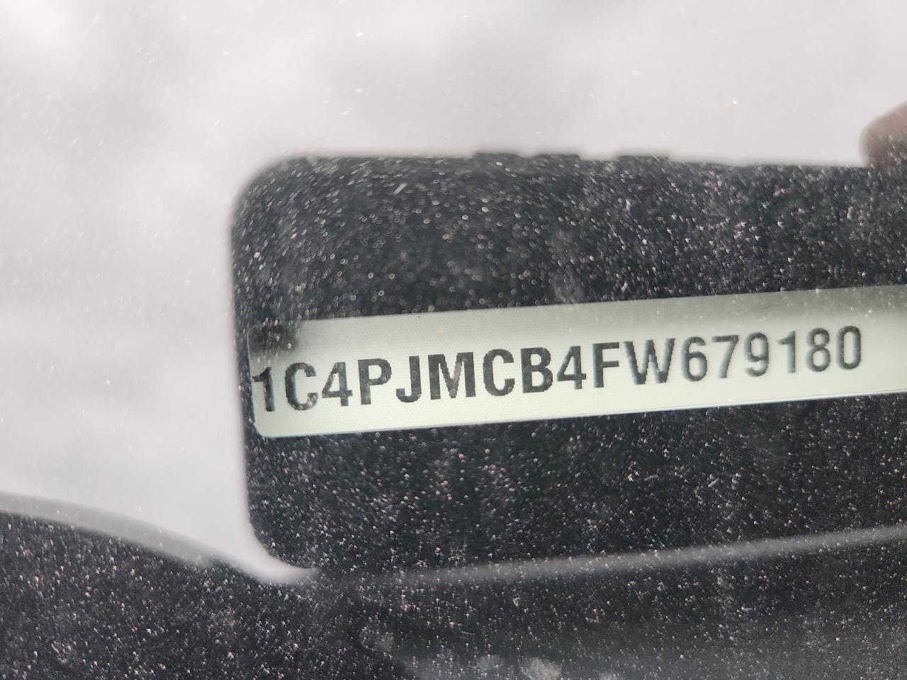 2015 Jeep Cherokee Latitude VIN: 1C4PJMCB4FW679180 Lot: 81936415