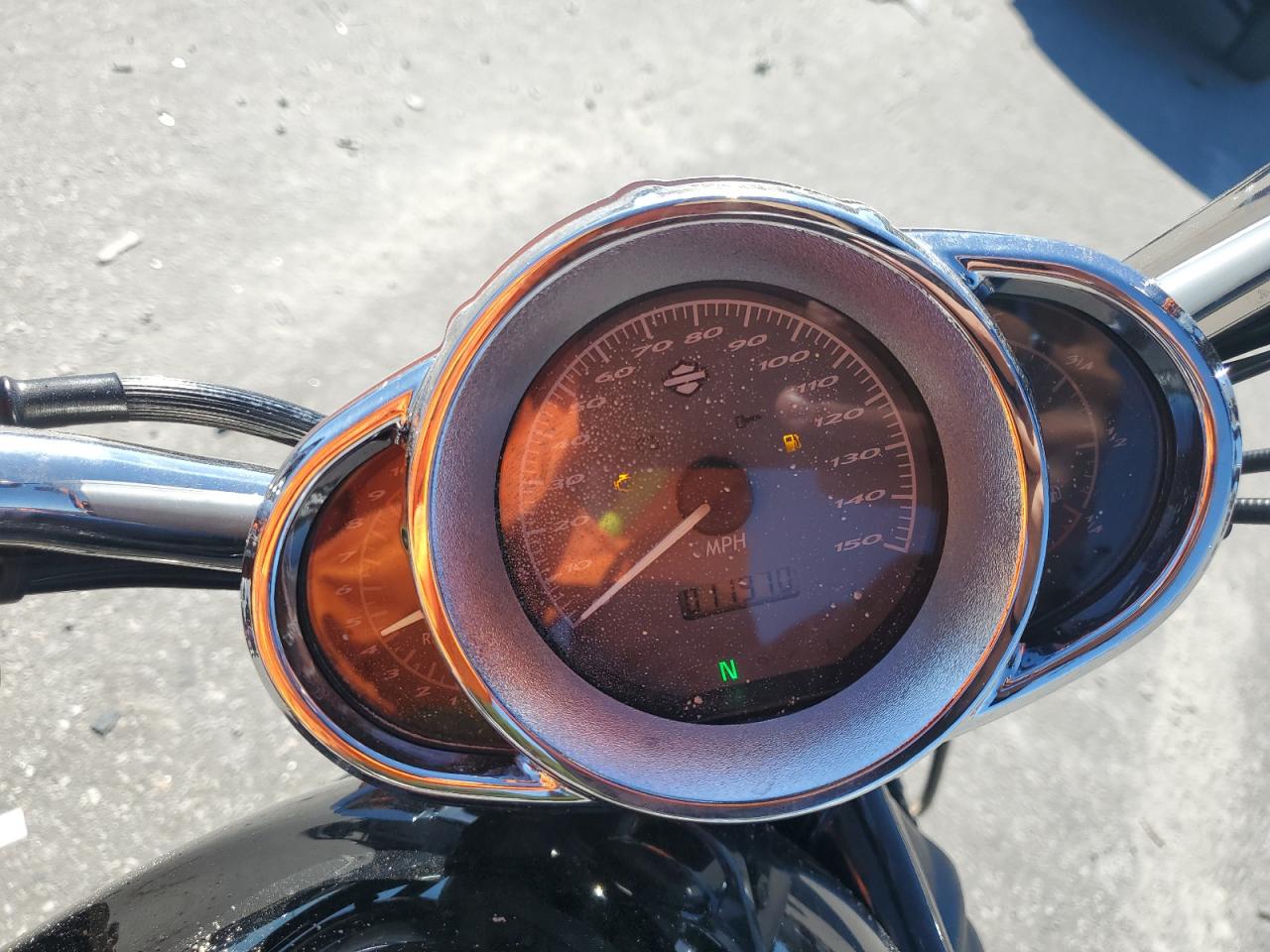 2005 Harley-Davidson Vrscb VIN: 1HD1HBZ195K802383 Lot: 90707435