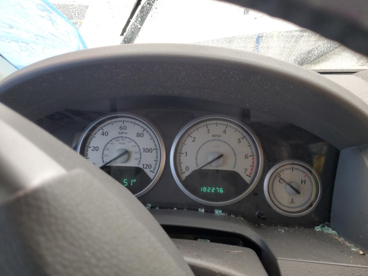 2008 Chrysler Town & Country Touring VIN: 2A8HR54P18R658384 Lot: 89918855