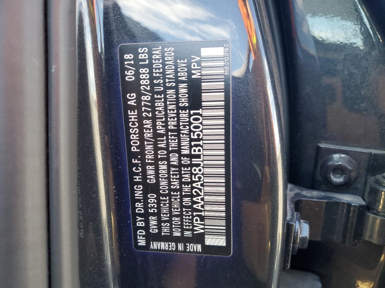 2018 Porsche Macan VIN: WP1AA2A58JLB15001 Lot: 82009425