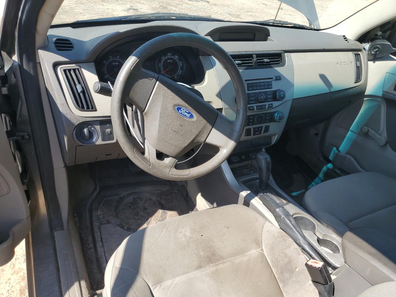 2008 Ford Focus S/Se VIN: 1FAHP32N98W155606 Lot: 85767685