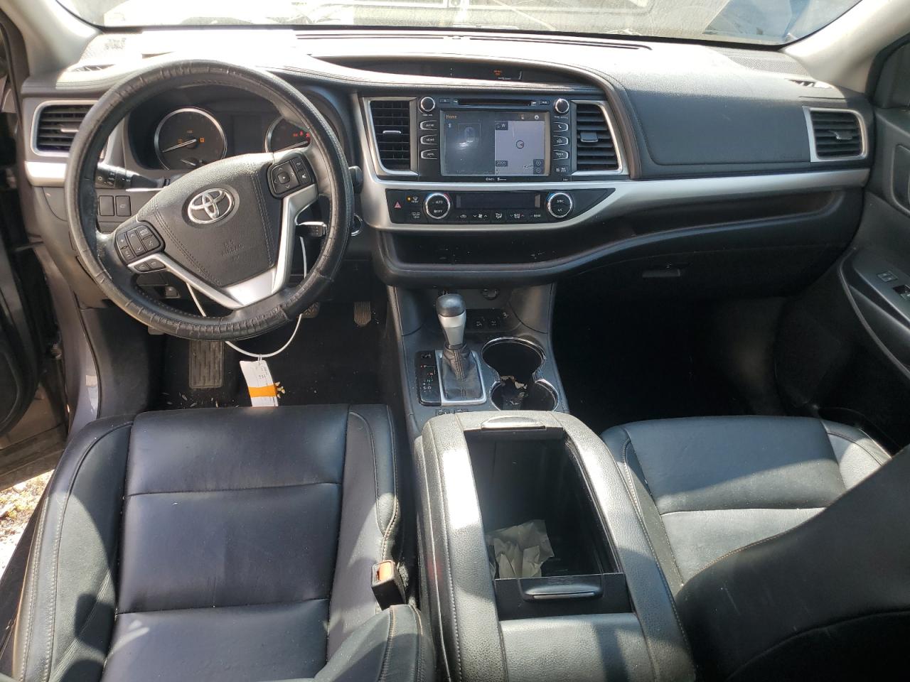 2015 Toyota Highlander Xle VIN: 5TDJKRFH8FS159998 Lot: 84944365