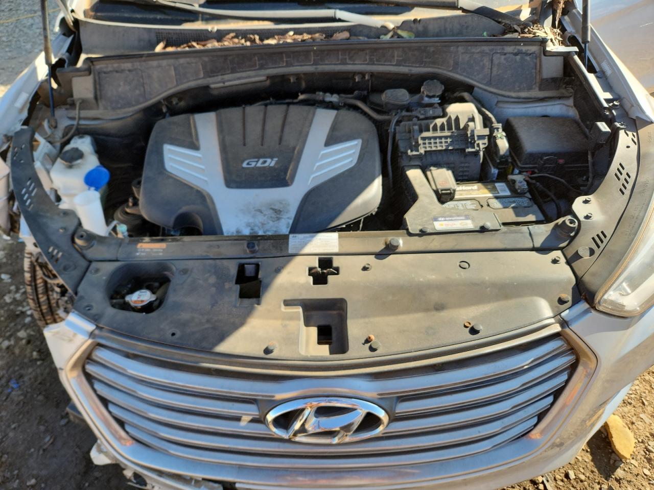 2017 Hyundai Santa Fe Se VIN: KM8SM4HF0HU182408 Lot: 84733425