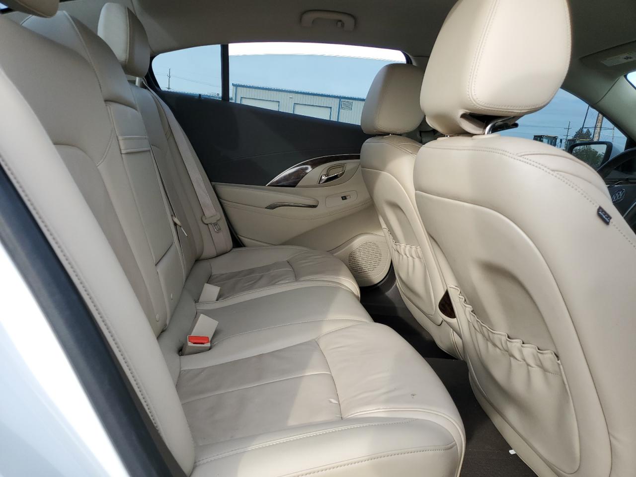 Buick Lacrosse VIN: 1G4G45G39GF270900 Lot: 85273585