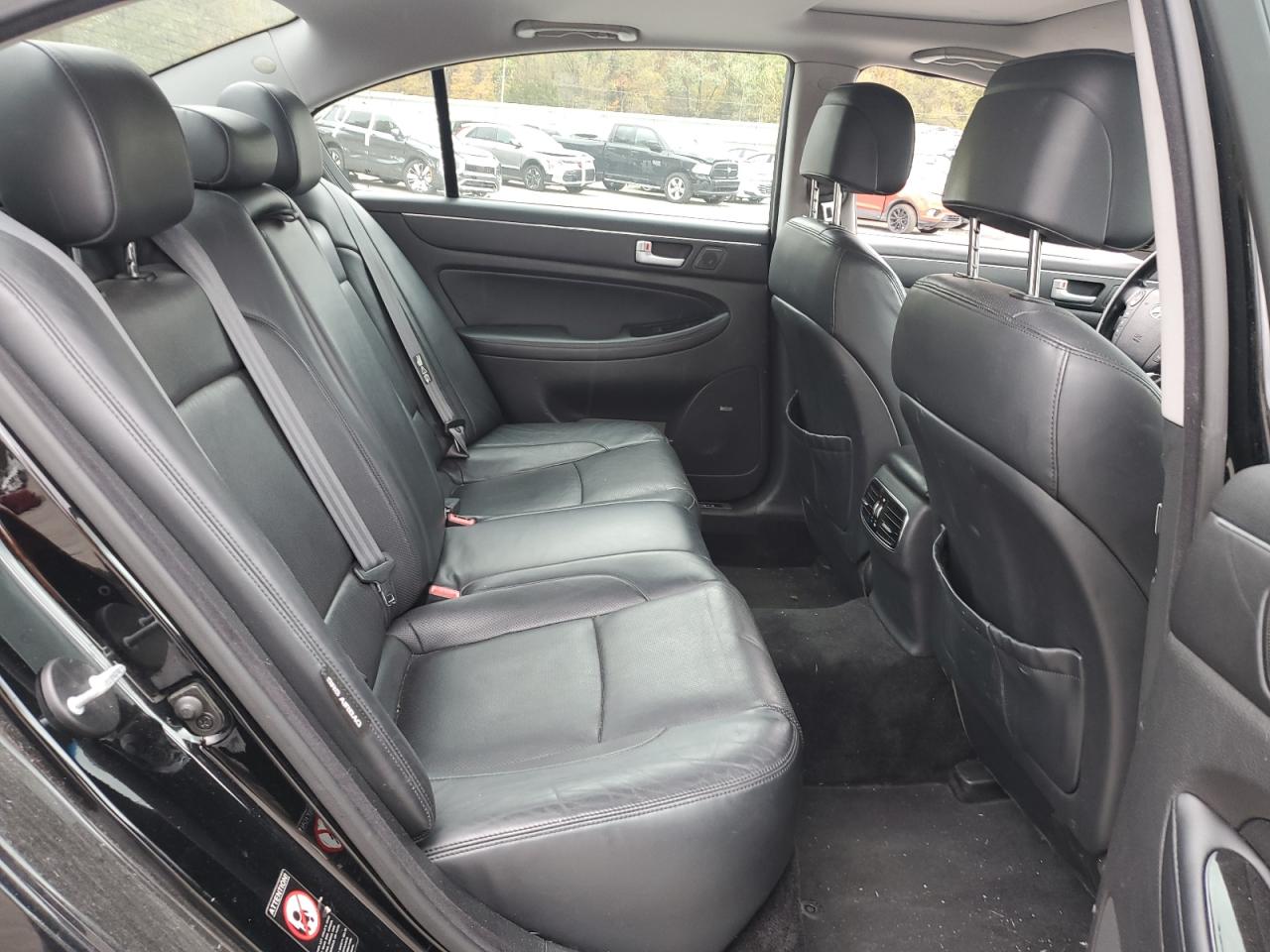 2012 Hyundai Genesis 4.6L VIN: KMHGC4DF1CU211566 Lot: 89726255