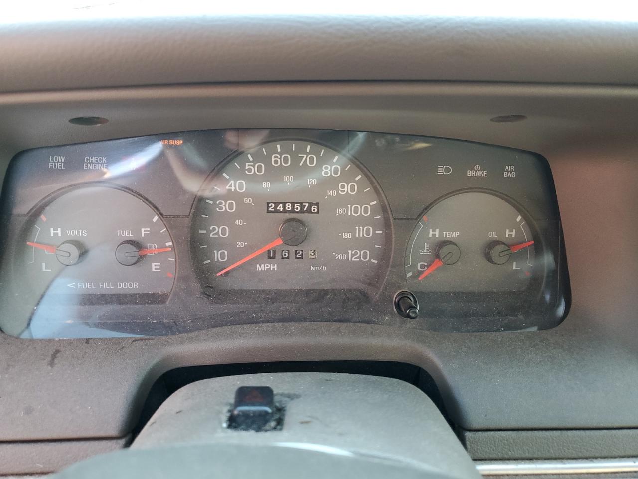 2002 Mercury Grand Marquis Ls VIN: 2MEFM75W32X664929 Lot: 81955105