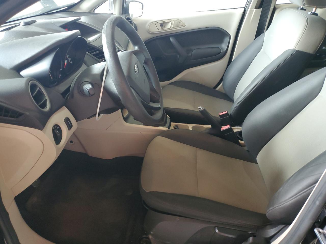 2012 Ford Fiesta S VIN: 3FADP4AJ8CM195977 Lot: 84896865