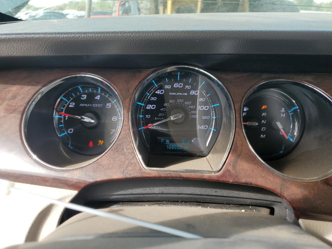 2010 Ford Taurus Limited VIN: 1FAHP2JWXAG161287 Lot: 81961545