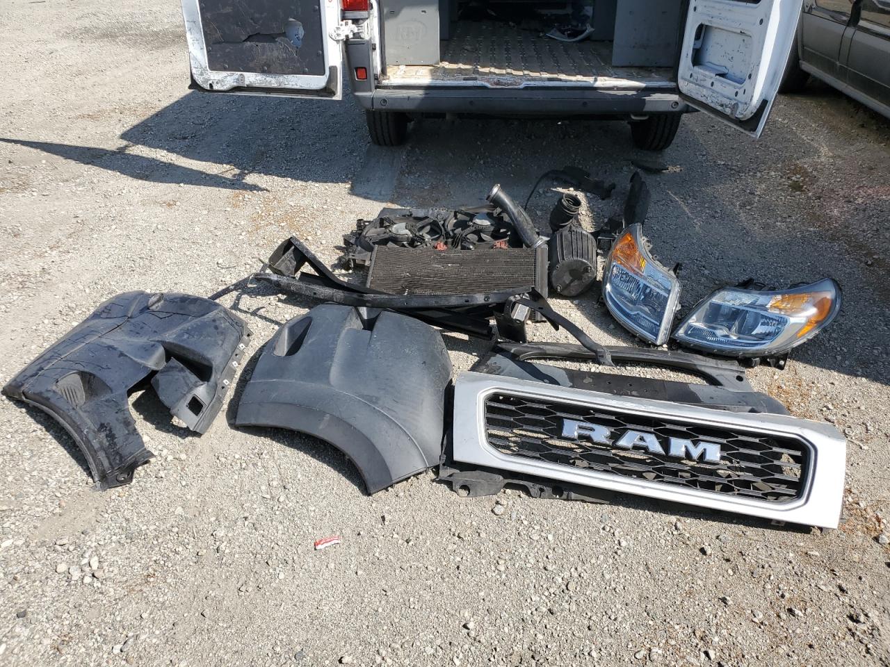 2019 Ram Promaster 1500 1500 Standard VIN: 3C6TRVAG4KE505780 Lot: 84896145