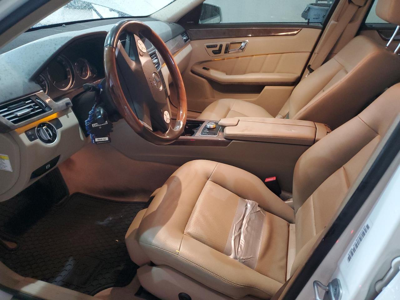 2011 Mercedes-Benz E 350 VIN: WDDHF5GB7BA456828 Lot: 90371465