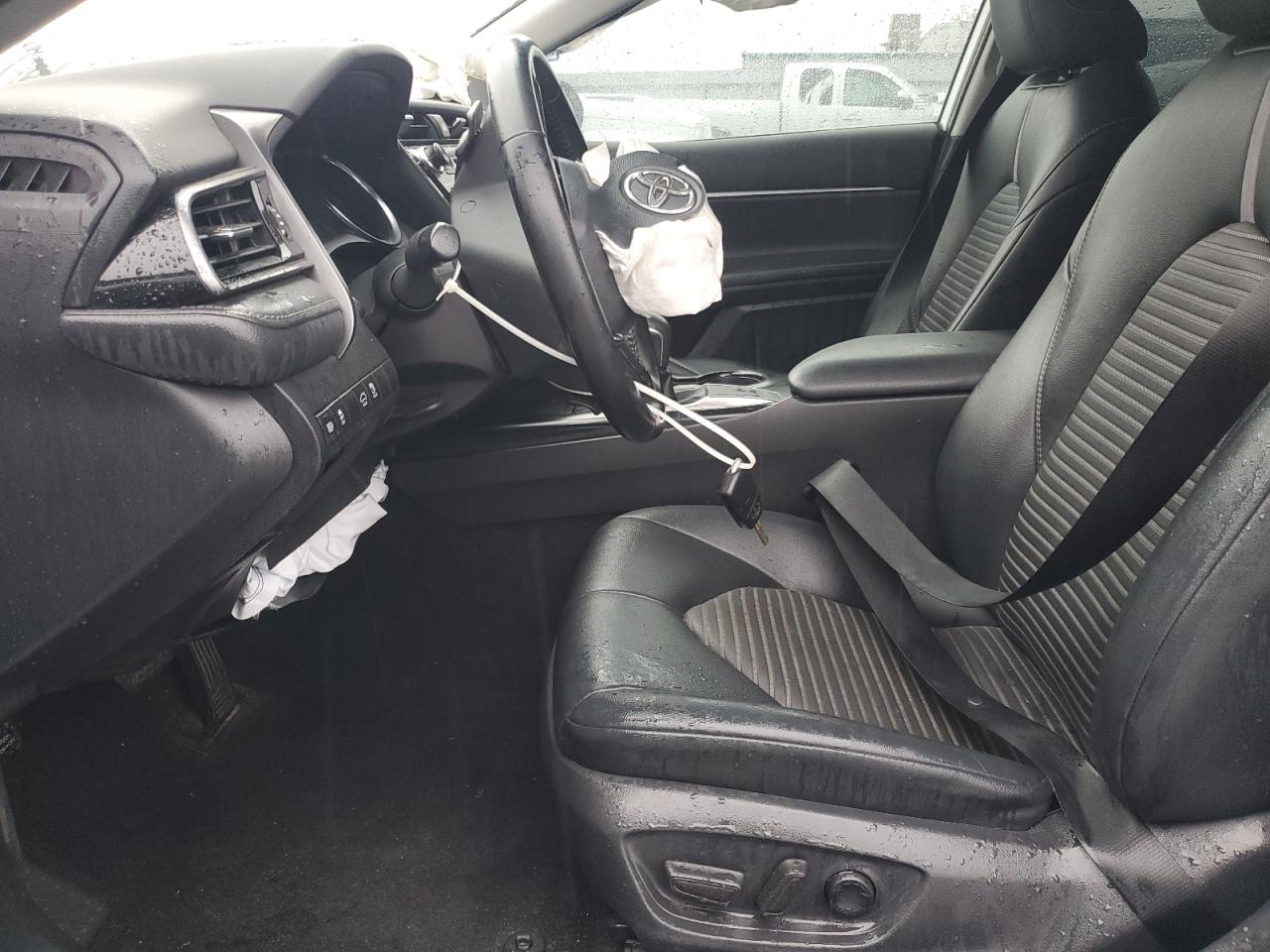 2019 Toyota Camry L VIN: 4T1B11HK6KU227847 Lot: 82337465