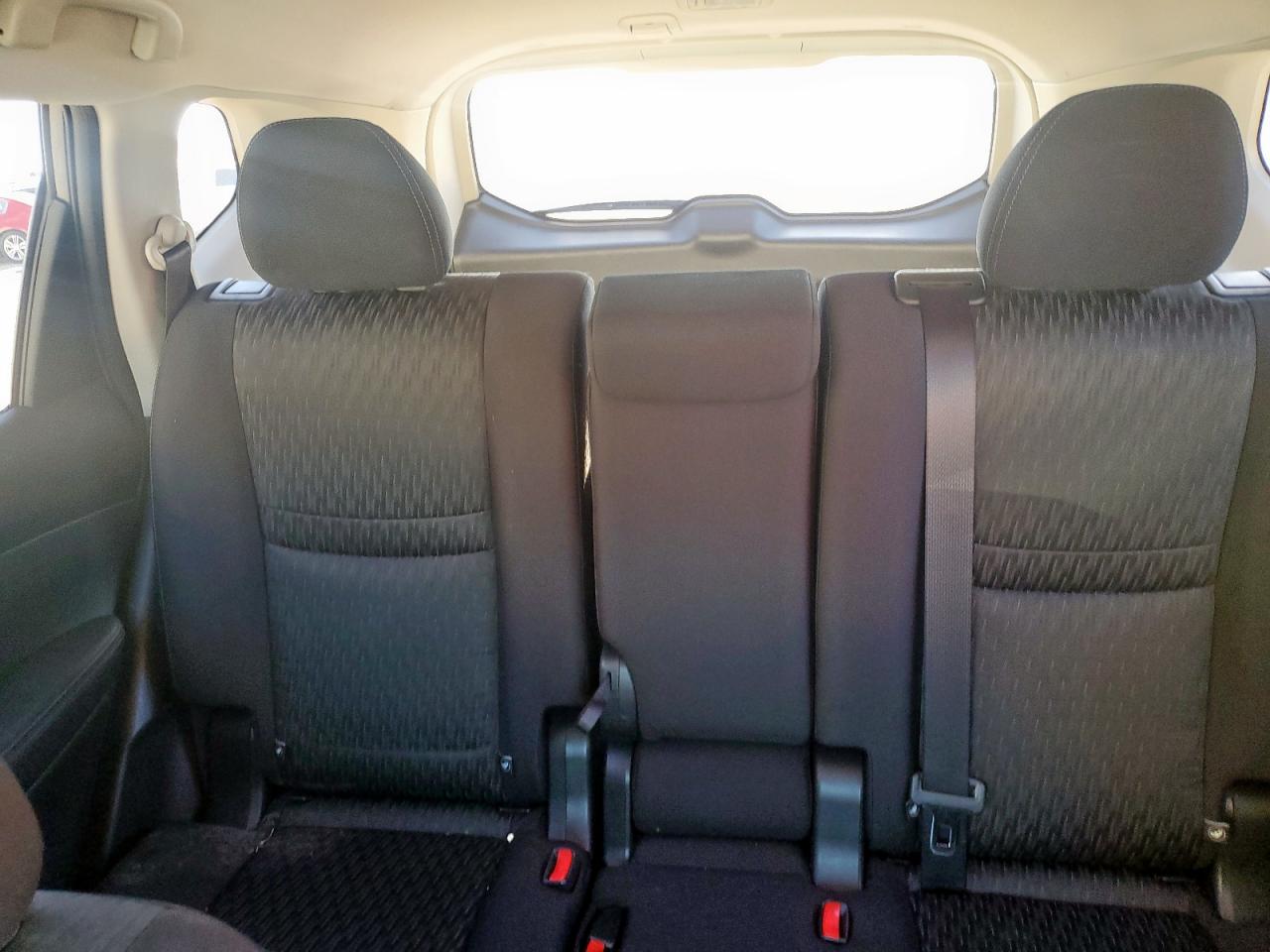 2020 Nissan Rogue S VIN: JN8AT2MT1LW005693 Lot: 90625275