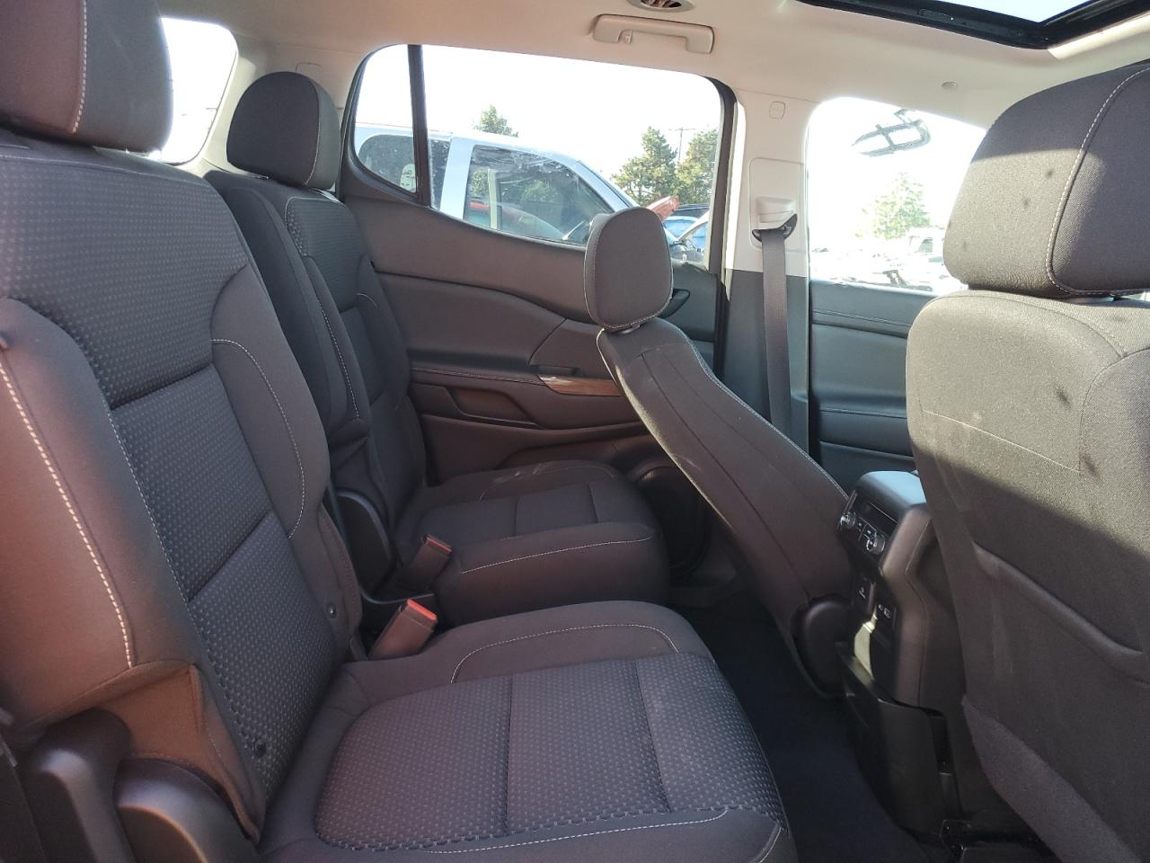 2023 GMC Acadia Sle VIN: 1GKKNKL48PZ133037 Lot: 82260575